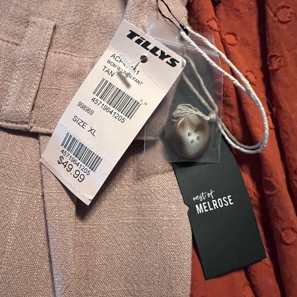 West of Melrose Linen Pants - Picture 6 of 7